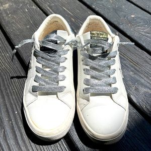 Vintage Havana Lucy sneakers 6.5 great condition